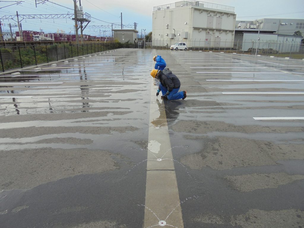 ノズル調整作業中